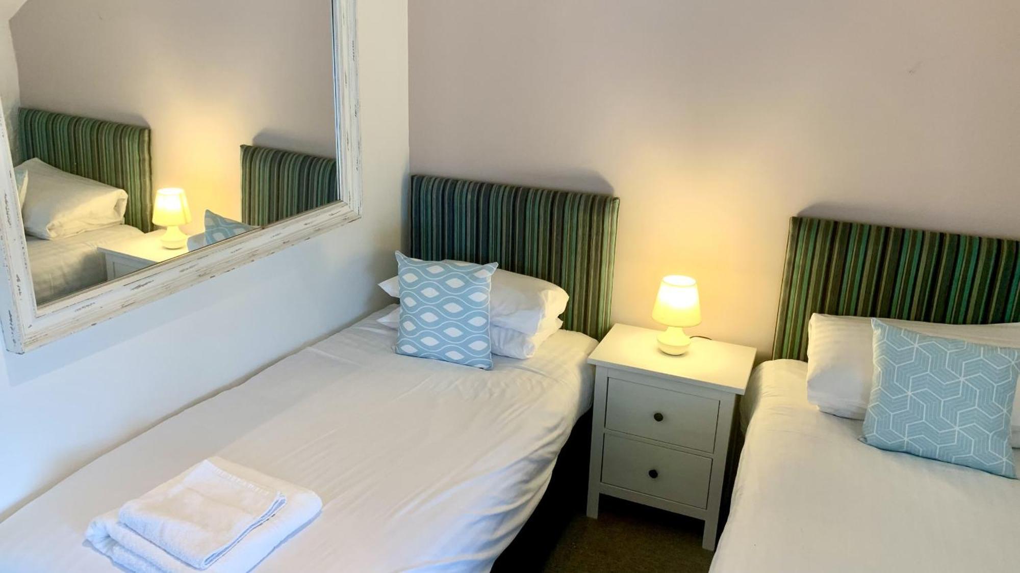 Cape Cornwall Club St Just Rom bilde